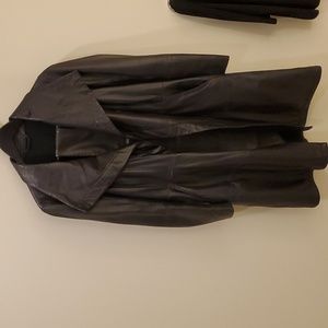 Like new Gimo's made in Italy leather coat